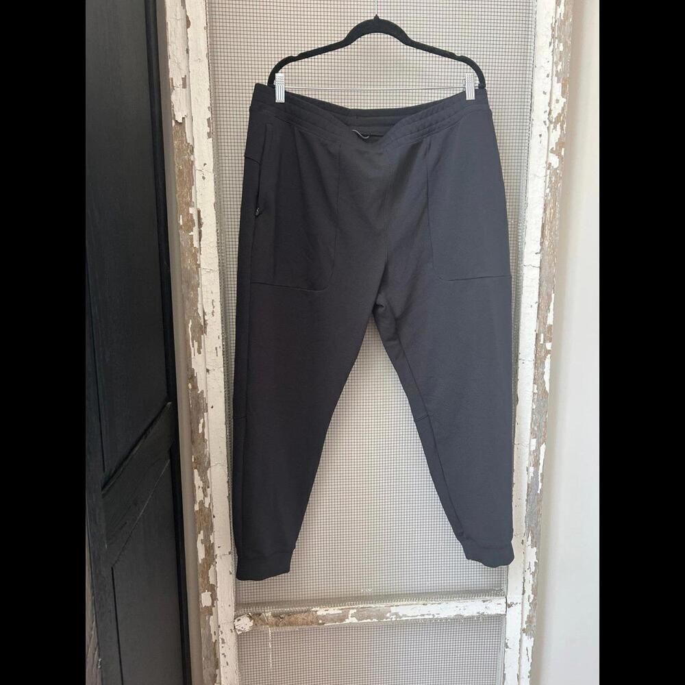 All in motion black winter joggers woman’s XL